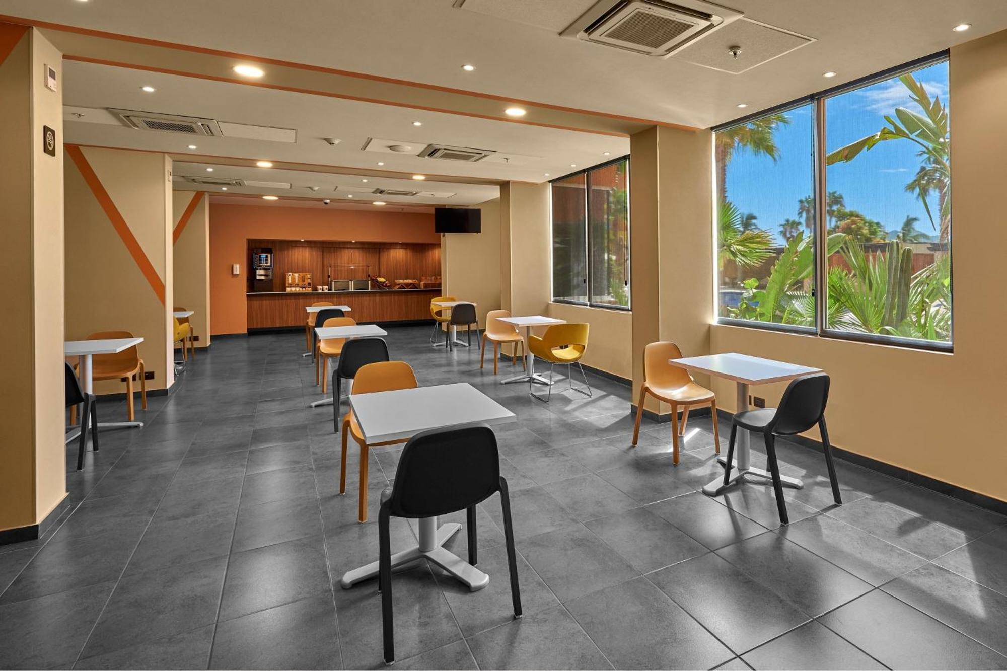 City Express Plus By Marriott Cabo San Lucas Exterior foto